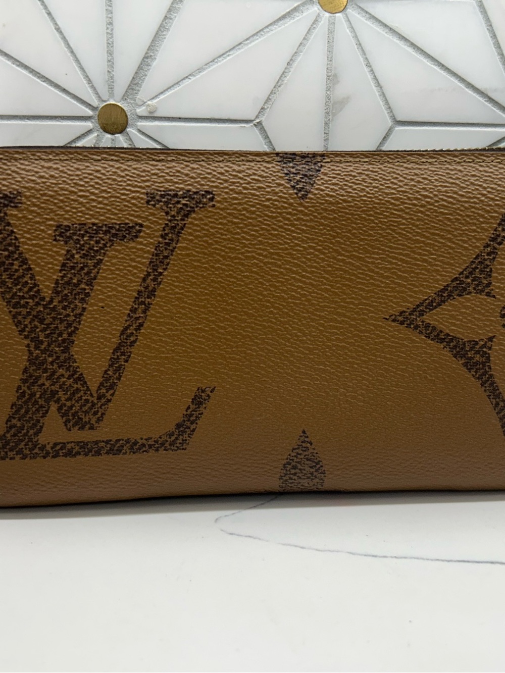 Louis Vuitton Brown Monogram zippy wallet